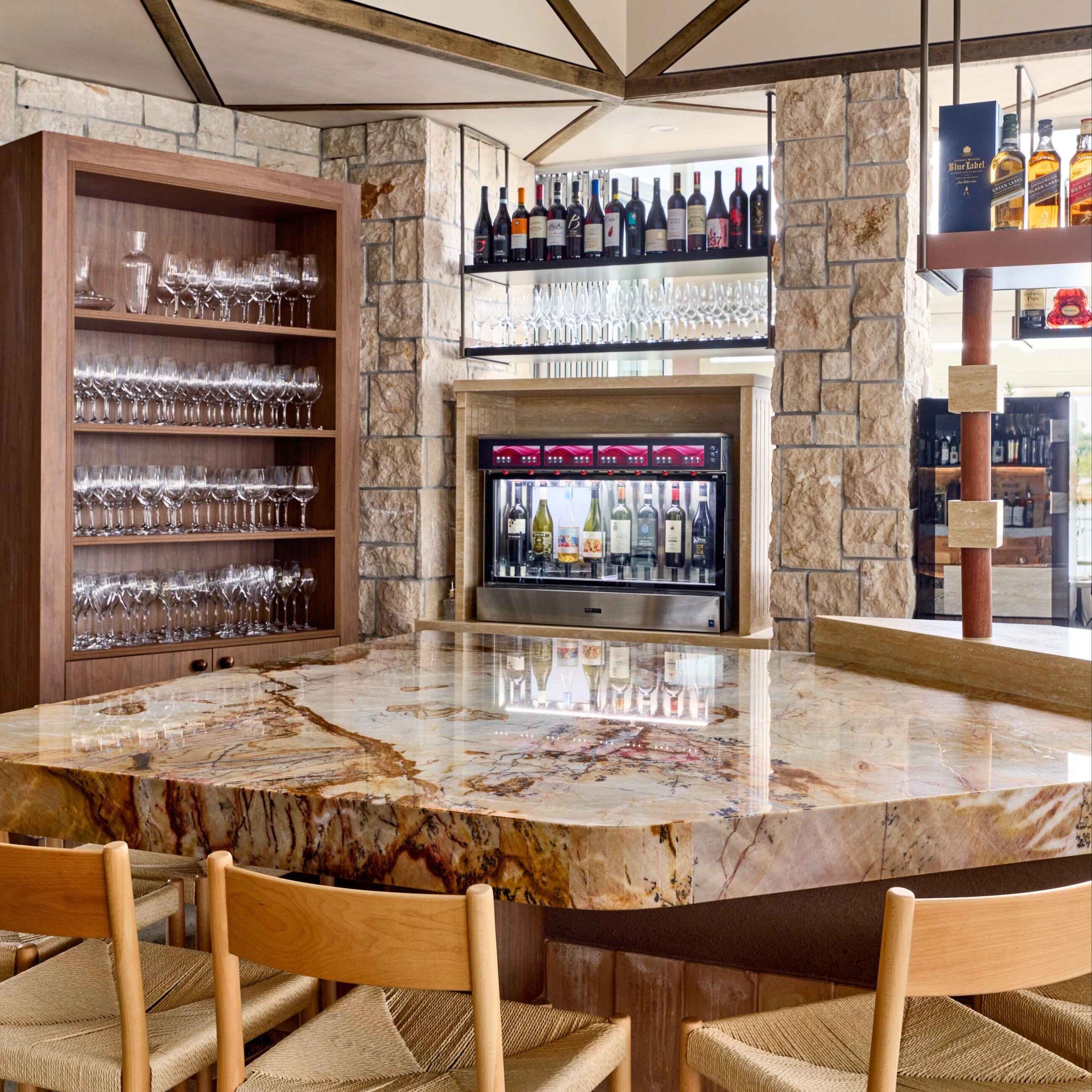 Gusto da Gianni in Brisbane using a back bar enomatic system, Unica Start